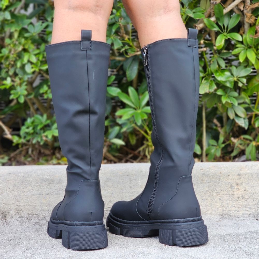 Black Color Round Toe Synthetic Mid Calf Boots Side Zipper Women's - Picture 4 of 6